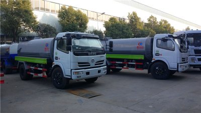 山西太原客戶再訂6台掃路車、吸塵車、洗掃車、灑水車